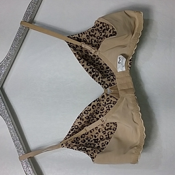 Maidenform underwire bra size 38B - Picture 3 of 5